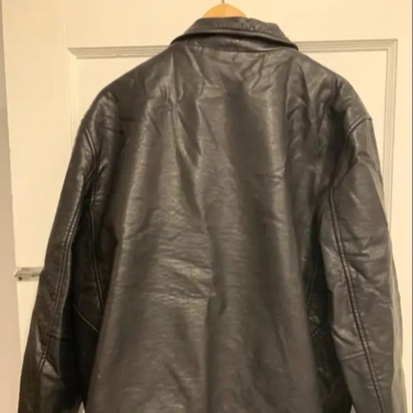 Black Vegan Leather Members Only Men's Moto Jacket - Picture 4 of 8